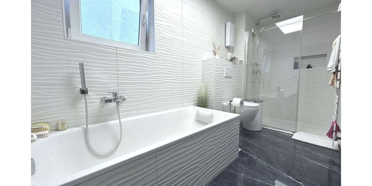 Etagenwohnung Bochum Bochum-Nord - 3 Zimmer, 83 m&sup2;, 159.000&euro; | Angebot:26951832