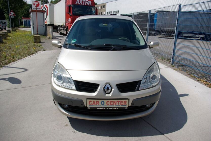 Renault Scenic 231.000 km 1.750 € Bottrop 46242