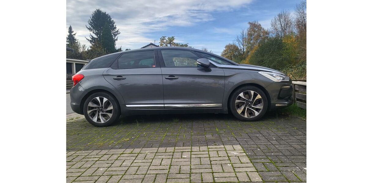 Citroen DS5 125.000 km 10.480 &euro; Dortmund 44388