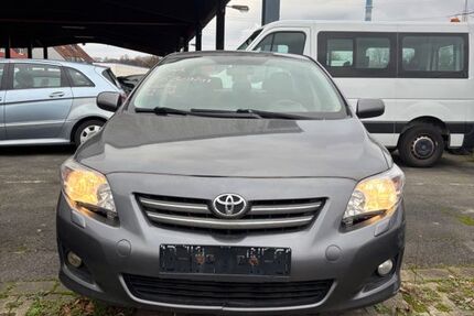 Toyota Corolla 264.000 km 3.190 &euro; Essen 45356