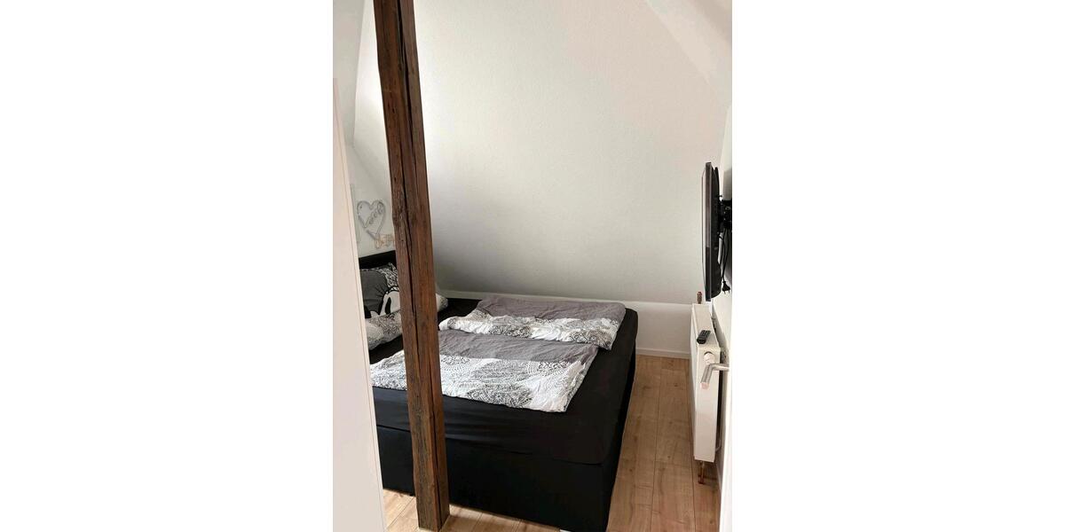 Dachgeschoßwohnung Dortmund Mengede - 4 Zimmer, 125 m&sup2;, 950&euro; | Angebot:27594107
