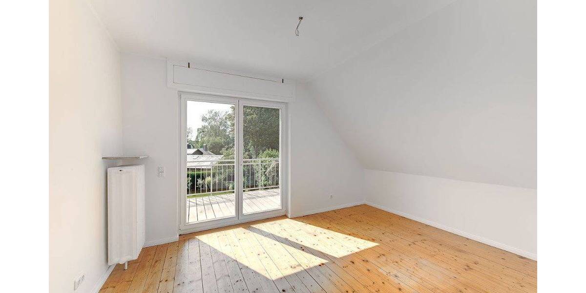 Einfamilienhaus Dortmund Mitte - 8 Zimmer, 217 m&sup2;, 2.750&euro; | Angebot:26867511