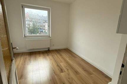 Praktisch geschnittene 3-Zimmer-Wohnung in gut angebundener Lage von Essen-Frohnhausen zu vermieten 3 zimmer