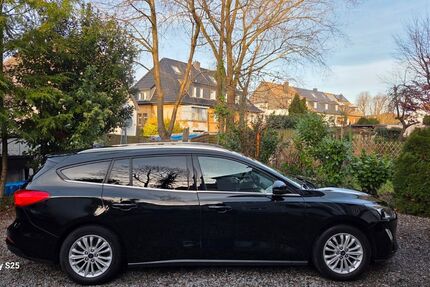 Ford Focus 48.900 km 15.000 &euro; Hagen 58119