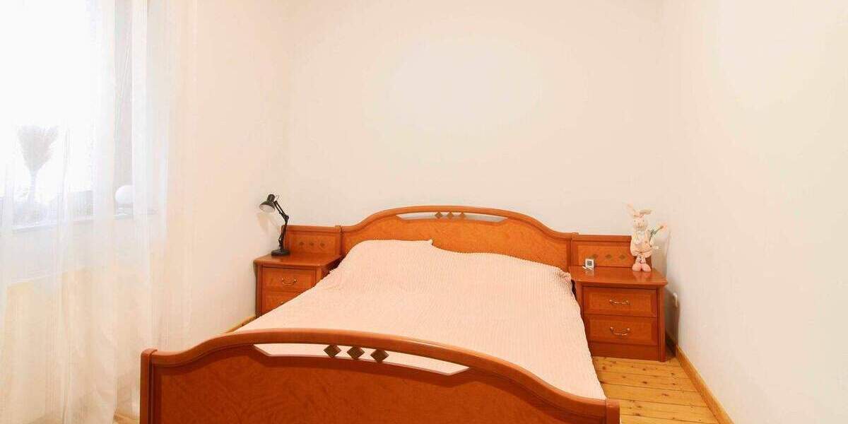 Etagenwohnung Hattingen Niederbonsfeld - 3 Zimmer, 83 m&sup2;, 149.000&euro; | Angebot:25628391