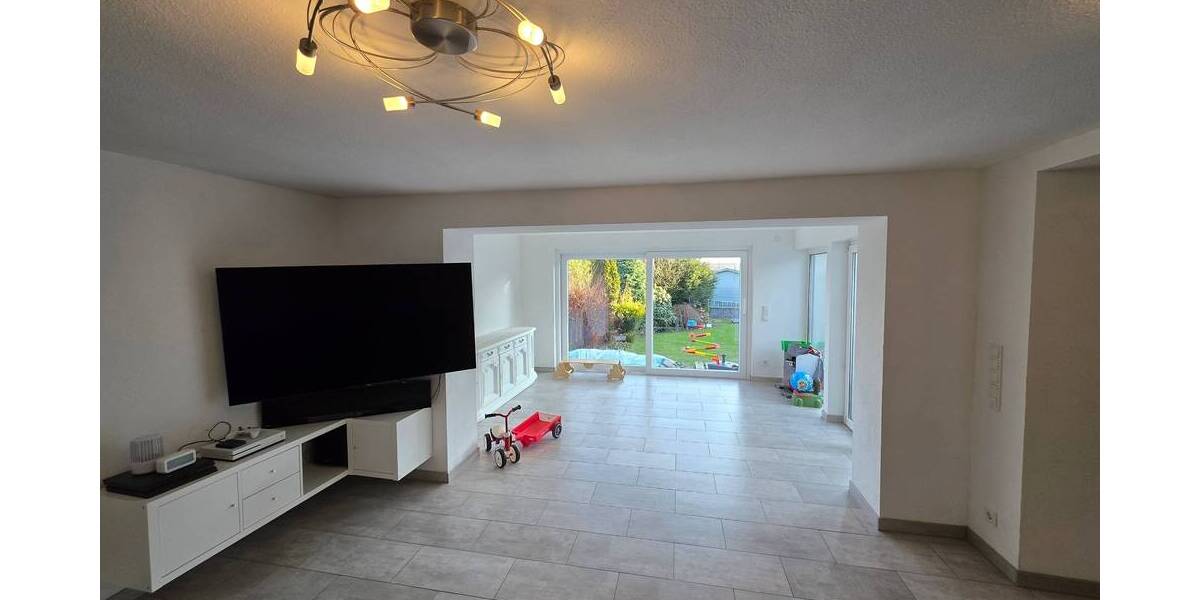 Mehrfamilienhaus, Wohnhaus Velbert Kostenberg - 9 Zimmer, 259 m&sup2;, 650.000&euro; | Angebot:25733904