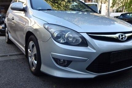 Hyundai i30 150.600 km 2.500 &euro; Essen 45276