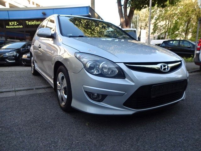 Hyundai i30 150.600 km 2.500 &euro; Essen 45276
