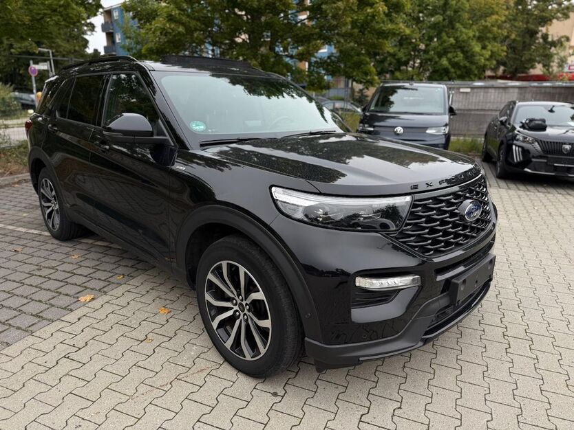 Ford Explorer 36.000 km 41.900 € Dortmund 44263