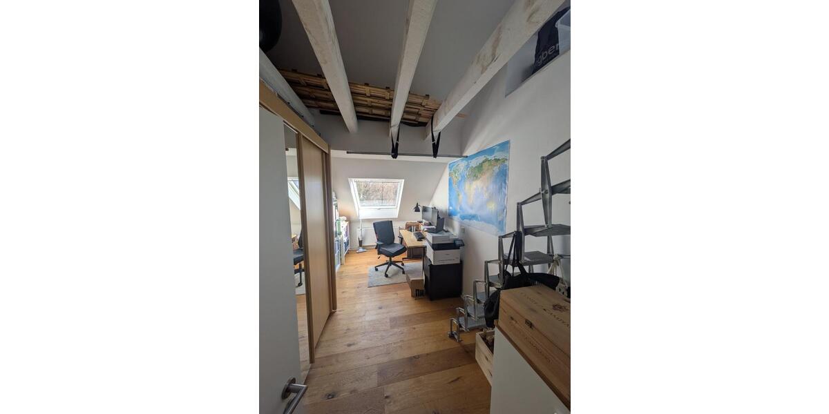 Dachgeschoßwohnung Wuppertal Elberfeld - 3 Zimmer, 80 m&sup2;, 650&euro; | Angebot:25790459