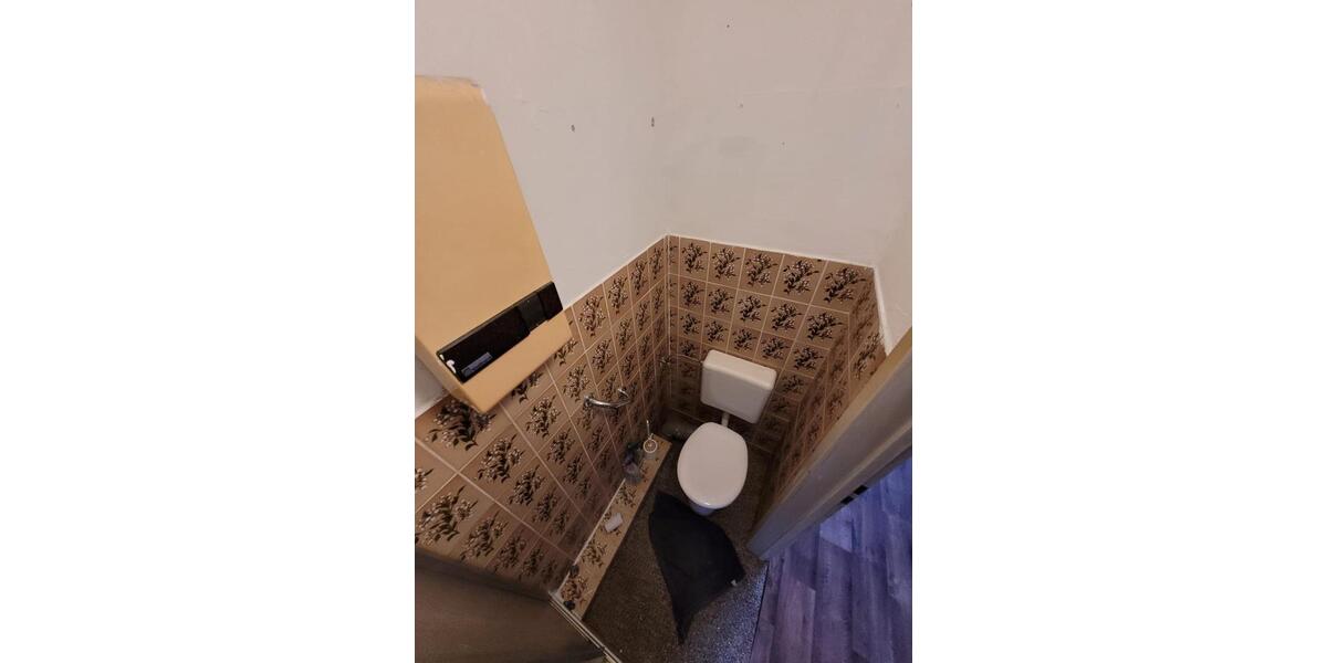 Dachgeschoßwohnung Gelsenkirchen Rotthausen - 1 Zimmer, 35 m&sup2;, 350&euro; | Angebot:25342514