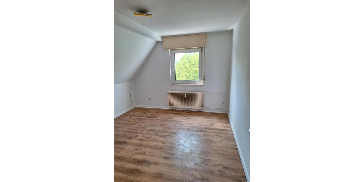 Dachgeschoßwohnung Hagen Hagen-Nord - 3.5 Zimmer, 75 m&sup2;, 727&euro; | Angebot:27584837