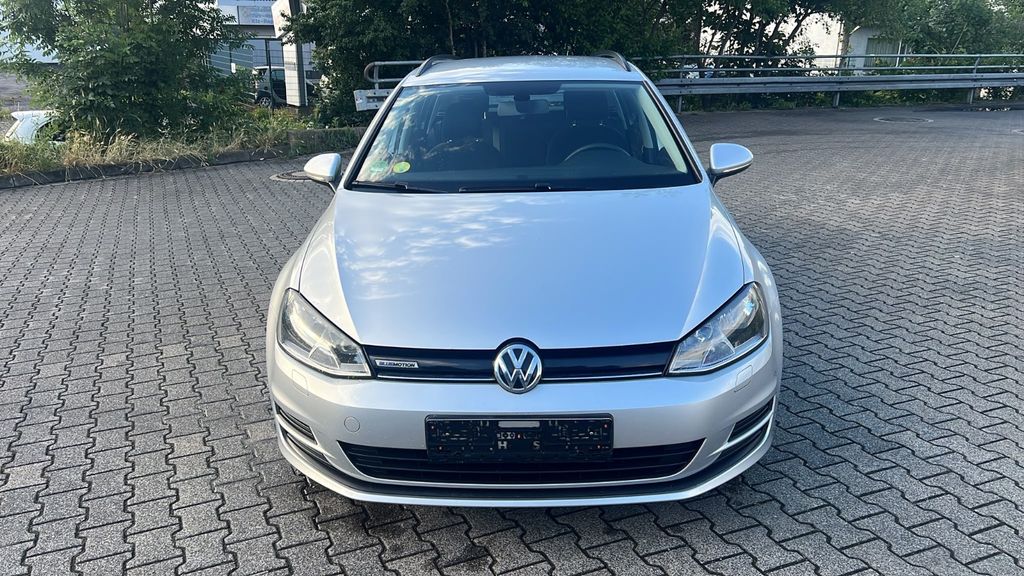 VW Golf 164.000 km 7.490 &euro; Wetter Ruhr 58300