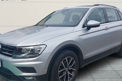 VW Tiguan 64.815 km 21.980 € Bochum 44809