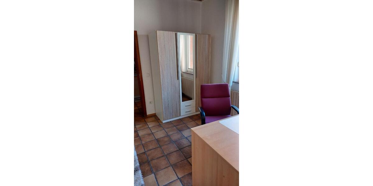 Etagenwohnung Oberhausen - 1 Zimmer, 52 m&sup2;, 330&euro; | Angebot:26415672