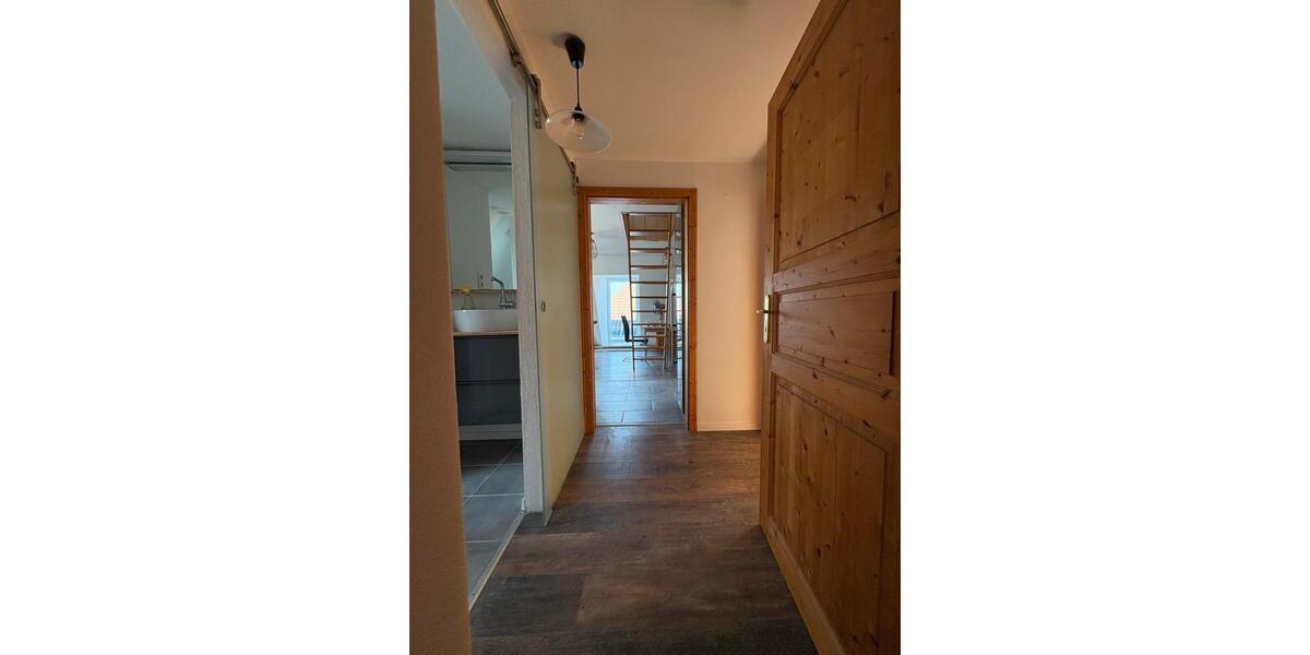 Dachgeschoßwohnung Bottrop Boy - 2.5 Zimmer, 50 m&sup2;, 550&euro; | Angebot:24616423