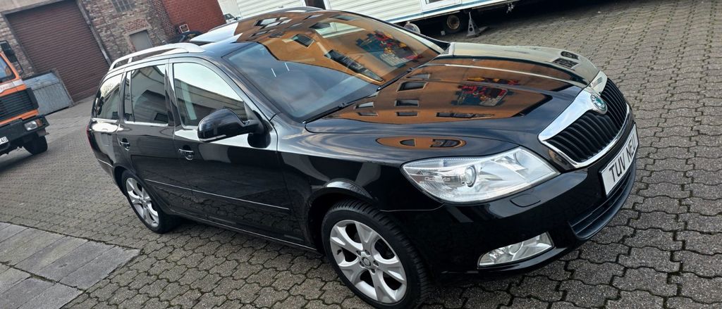 Skoda Octavia 196.000 km 3.990 &euro; Sprockhövel 45549