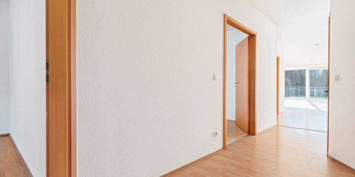 Etagenwohnung Mülheim an der Ruhr Dümpten - 3 Zimmer, 94 m&sup2;, 270.000&euro; | Angebot:25386701