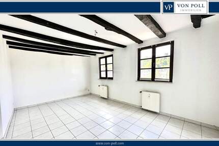 3-Zimmer-Altbau mit Terrasse und Privatzugang 3 zimmer