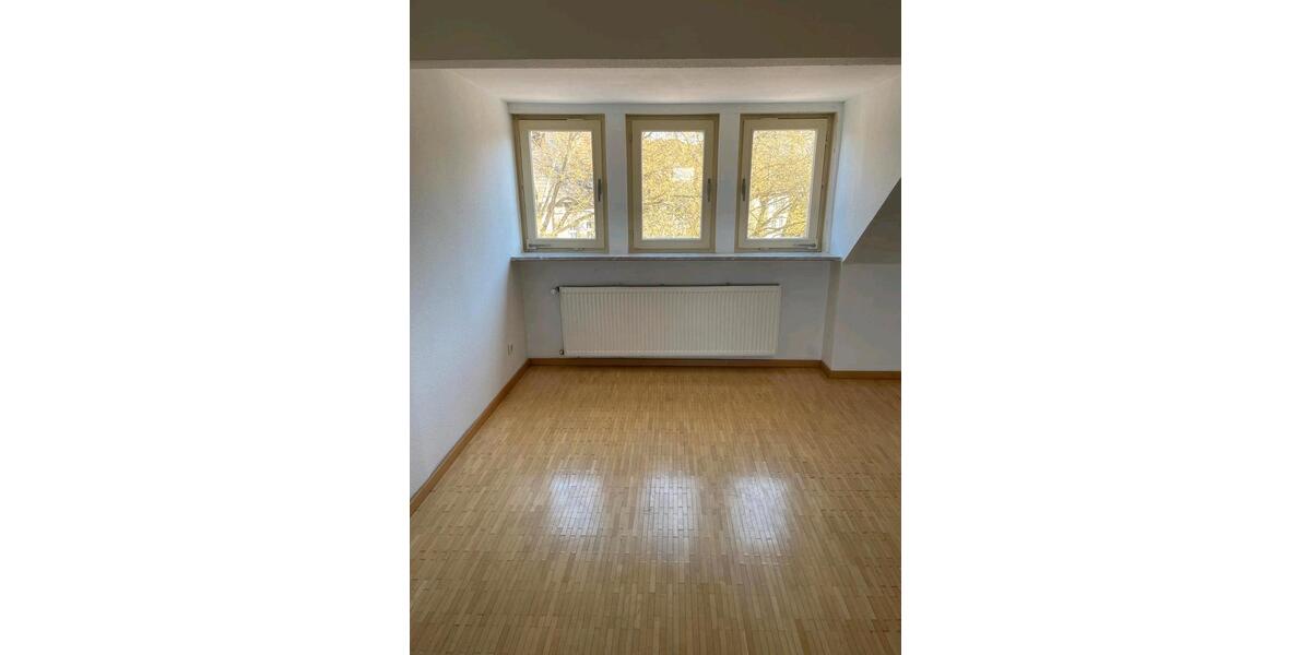 Dachgeschoßwohnung Gelsenkirchen Gelsenkirchen-Mitte - 1 Zimmer, 44 m&sup2;, 49.999&euro; | Angebot:25170663