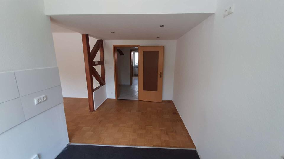 Am Heerbusch 18 - top sanierte 3,5 ZKB im EG mit Balkon in neuwertigem Gebäude 3 zimmer