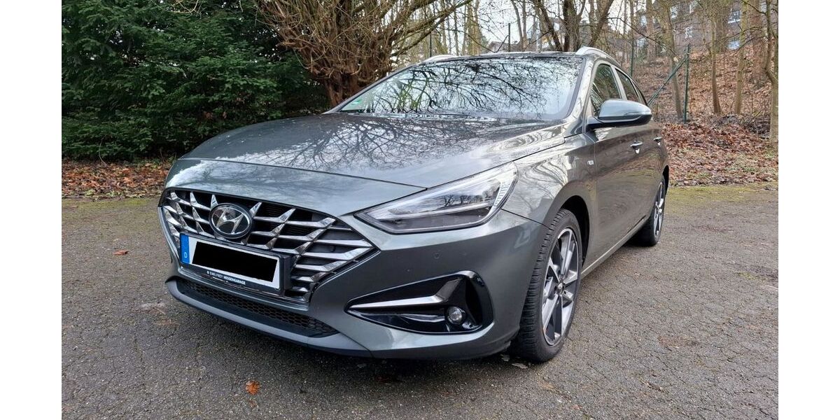 Hyundai i30 53.000 km 16.000 &euro; Essen 45138