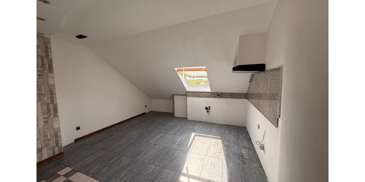 Dachgeschoßwohnung Bochum Werne - 2 Zimmer, 75 m&sup2;, 780&euro; | Angebot:26408151