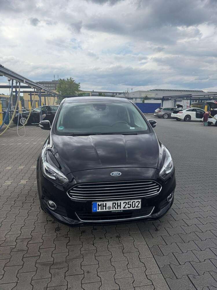 S-Max
