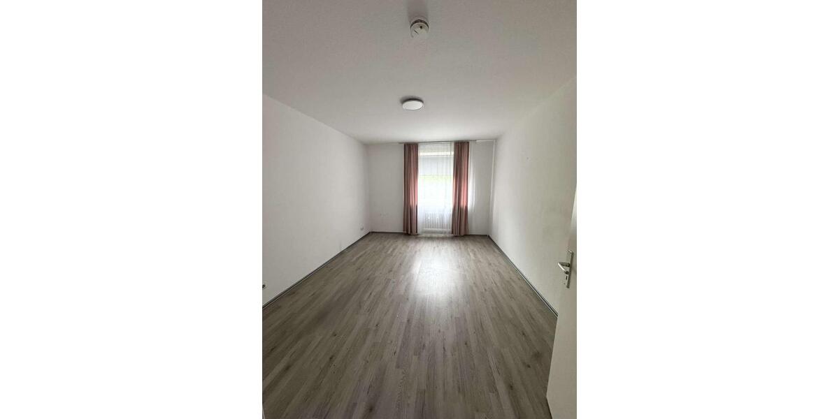 Etagenwohnung Dortmund Aplerbeck - 4 Zimmer, 84 m&sup2;, 670&euro; | Angebot:26422024
