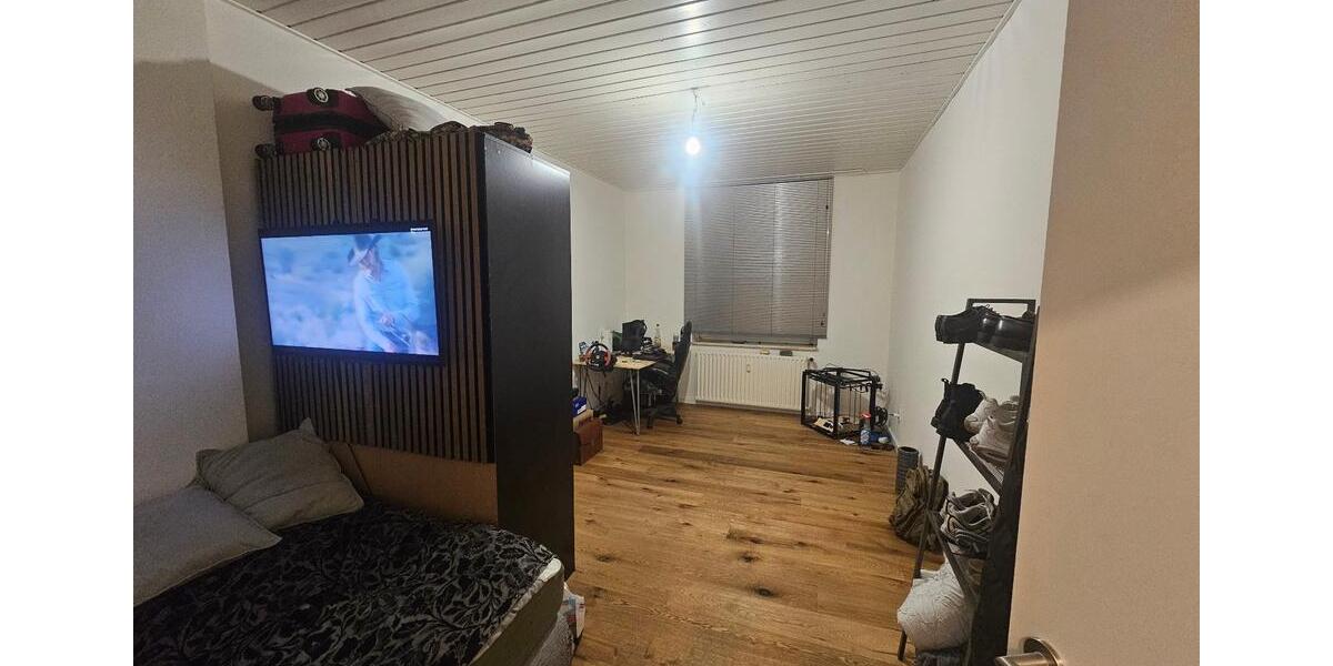 Etagenwohnung Dortmund Innenstadt West - 1 Zimmer, 33 m&sup2;, 370&euro; | Angebot:25751628