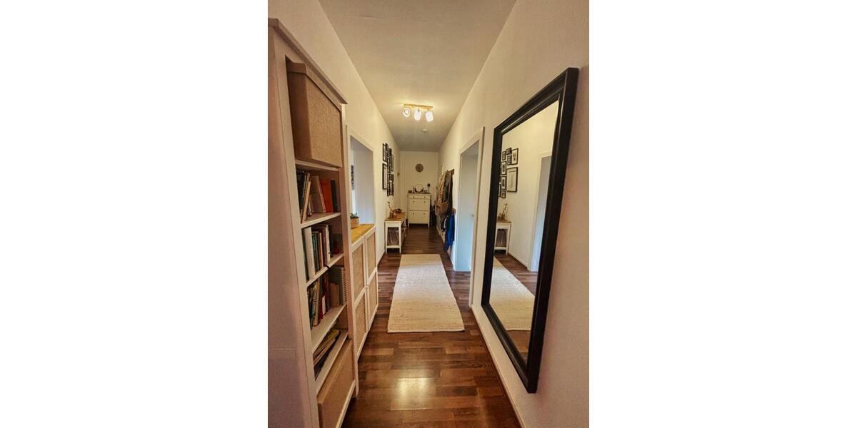 Etagenwohnung Essen Stadtbezirk II - 3 Zimmer, 97 m&sup2;, 1.095&euro; | Angebot:25394270