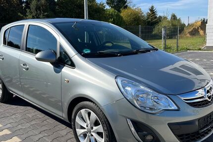 Opel Corsa 107.163 km 4.550 &euro; Gelsenkirchen 45896