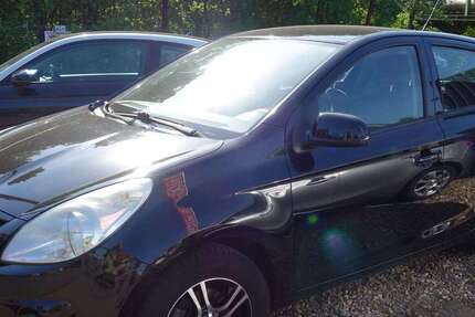 Hyundai i20 124.000 km 4.999 € Herne 44653