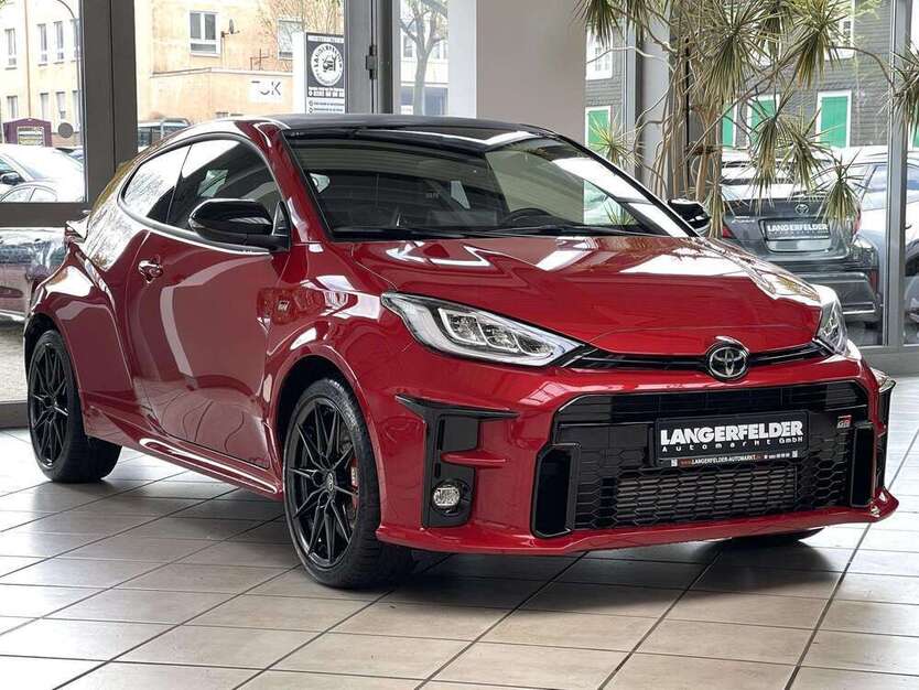 Yaris