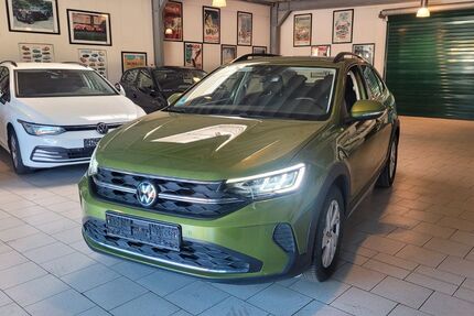 VW Taigo 82.900 km 13.700 &euro; Oberhausen 46049