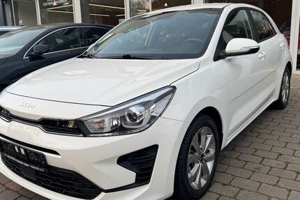 Kia Rio 72.007 km 12.990 € Dorsten 46282