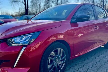 Peugeot 208 53.217 km 10.990 &euro; Recklinghausen 45665