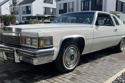Cadillac Deville 101.350 km 14.900 &euro; Wuppertal 42329