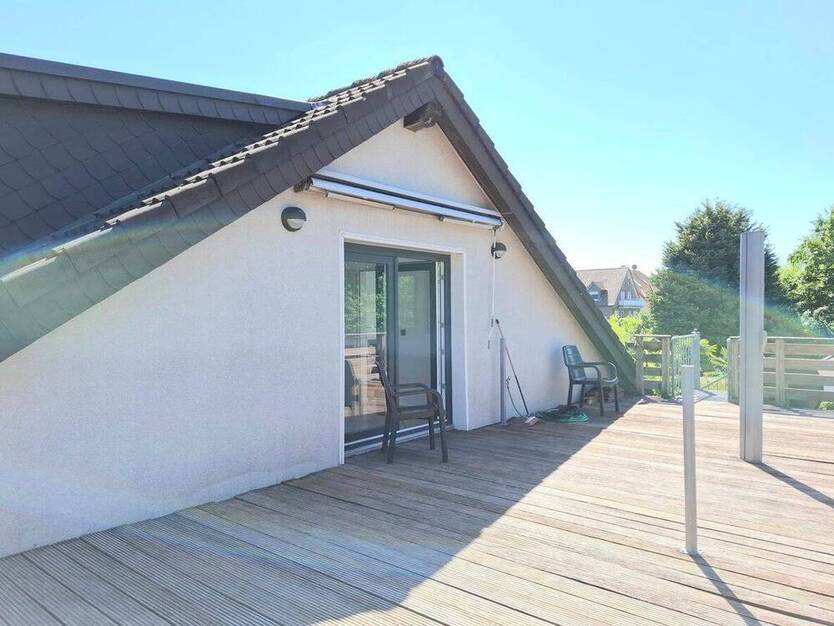 Helle, großzügige Wohnung mit Dachterrasse am Hohenhorster Wald.