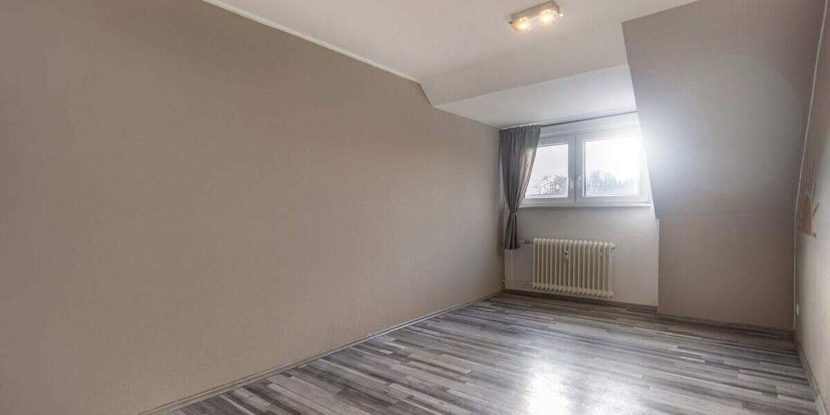 Etagenwohnung Bochum Hamme - 4 Zimmer, 75 m&sup2;, 219.000&euro; | Angebot:25043071