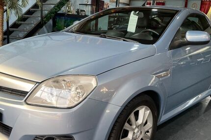 Opel Tigra 125.000 km 2.790 € Bottrop 46238