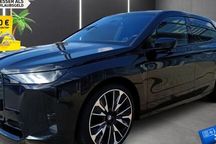 BMW iX 3.387 km 89.899 &euro; Bottrop 46236