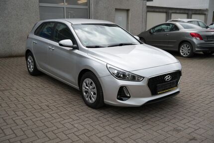 Hyundai i30 55.620 km 9.490 &euro; Bottrop 46240