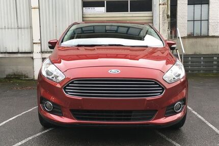 Ford S-Max 56.175 km 14.490 € Iserlohn 58638