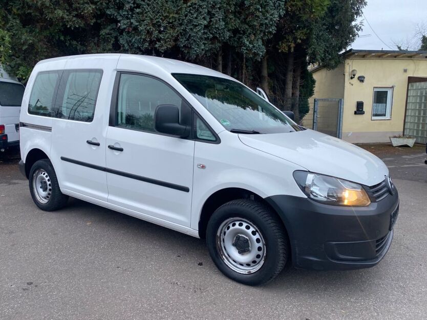 VW Caddy 297.598 km 4.450 € essen 45326