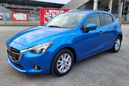 Mazda 2 63.700 km 8.490 &euro; Essen 45356
