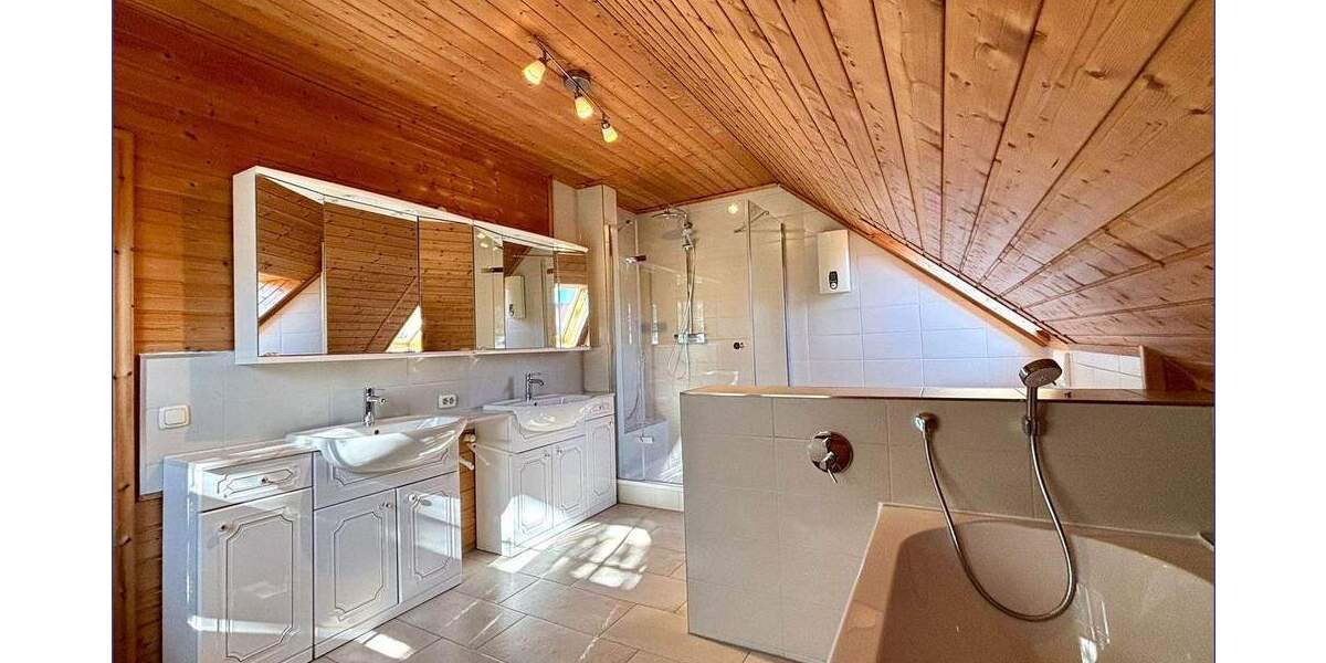 Doppelhaushälfte Essen Heidhausen - 5 Zimmer, 198 m&sup2;, 825.000&euro; | Angebot:25695444