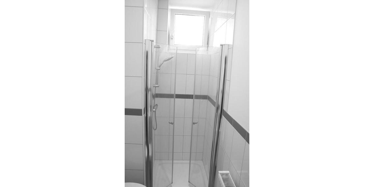 Teilmöblierte, ruhige renovierte Wohnung in bester Lage 2 zimmer