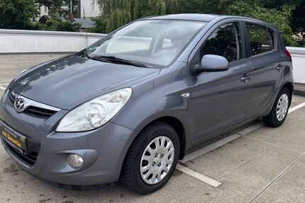 Hyundai i20 58.600 km 3.990 &euro; Mülheim an der Ruhr 45475