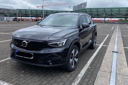 Volvo XC40 14.100 km 39.400 &euro; Wuppertal 42349